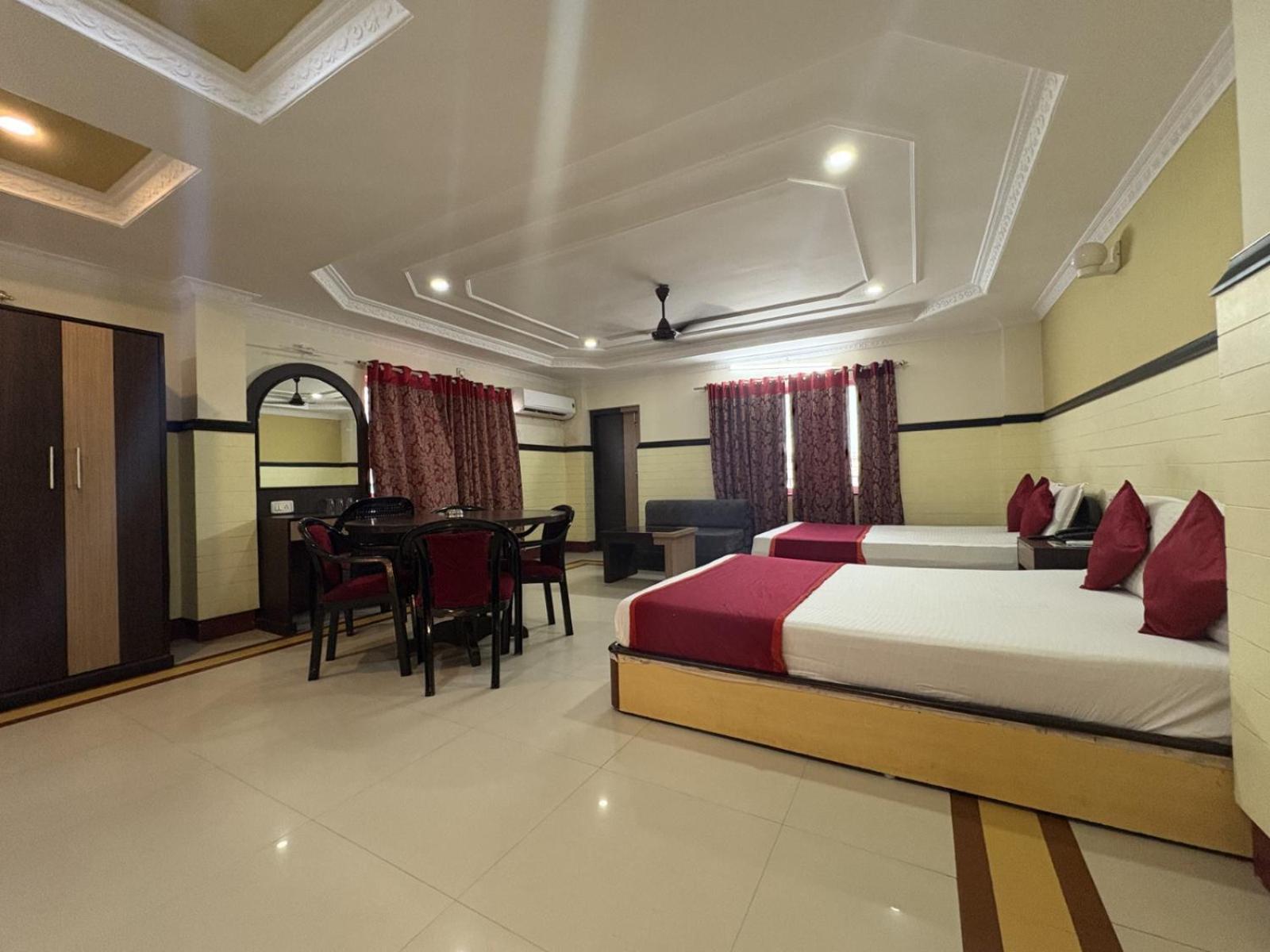Hotel New Classic Inn Near Sea Beach,Full Air-Conditioning With Restaurant 디가 외부 사진